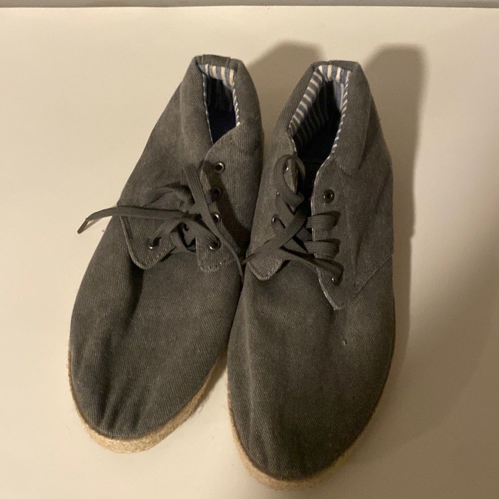 Alcott Men’s Original Shoes Size 9.5